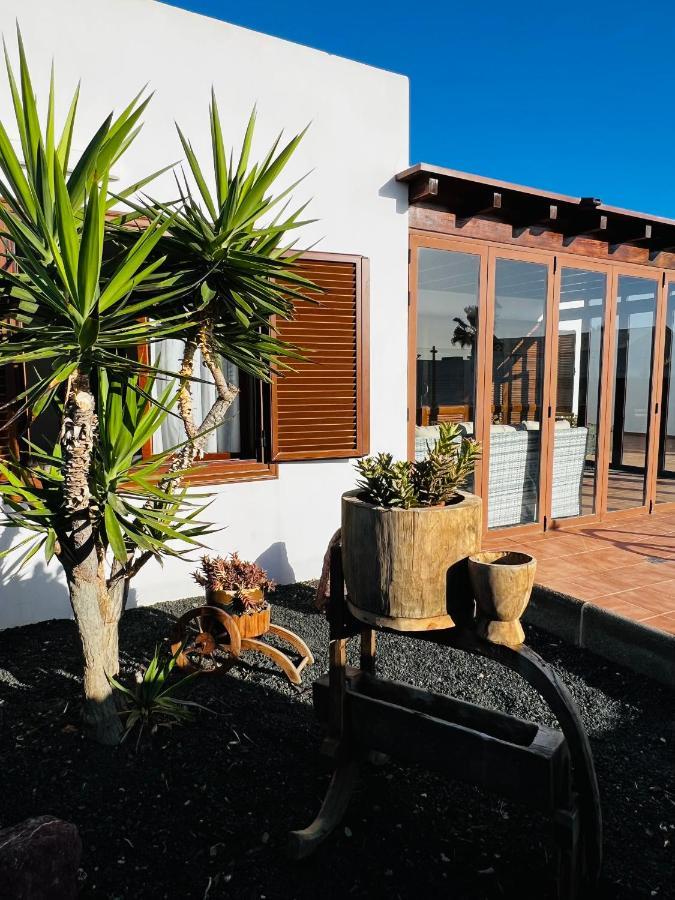 Mi Villa Playa Blanca  Exterior photo